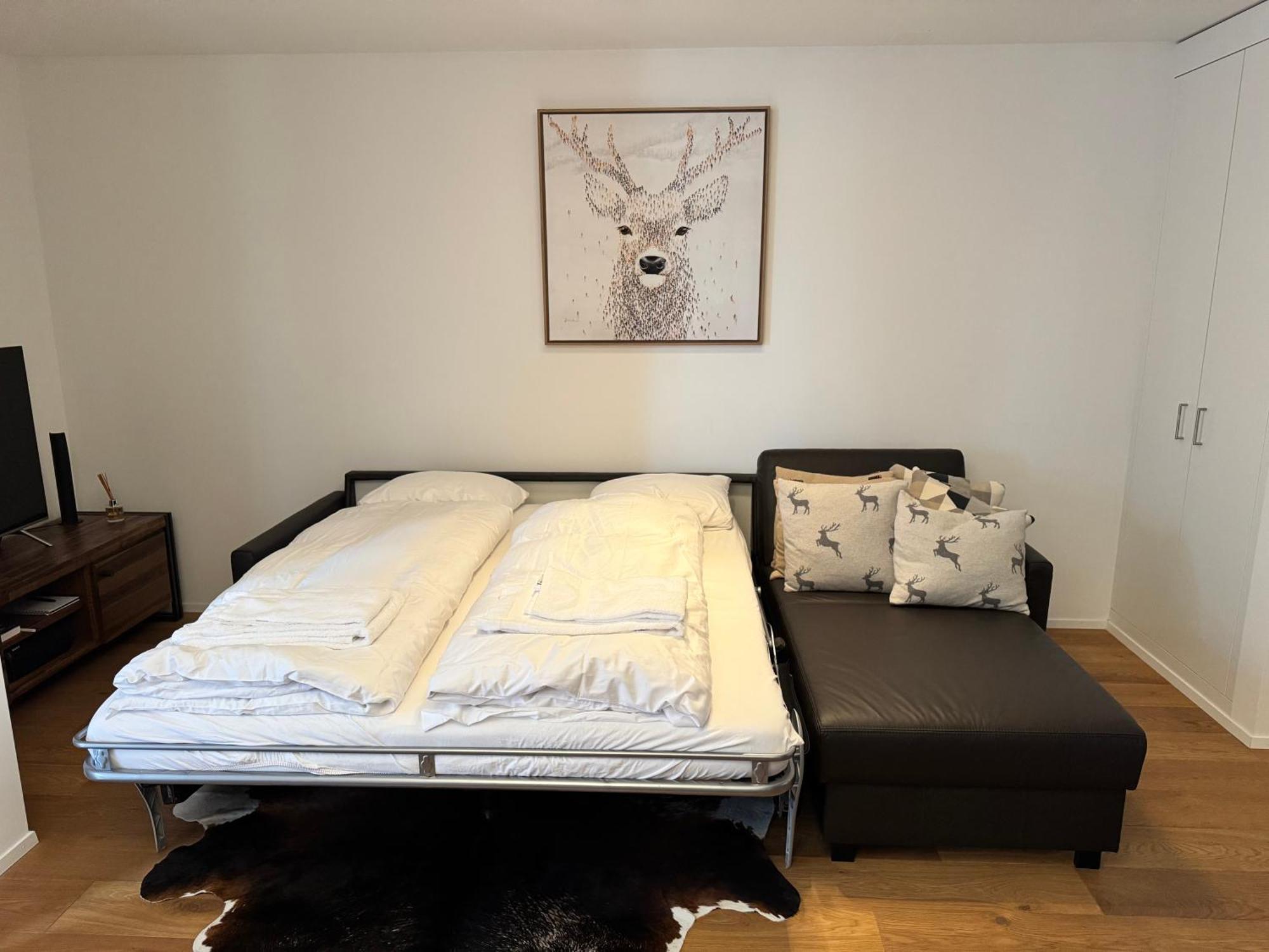 Beautiful Sunny New 1 Bed Apt フリムス エクステリア 写真