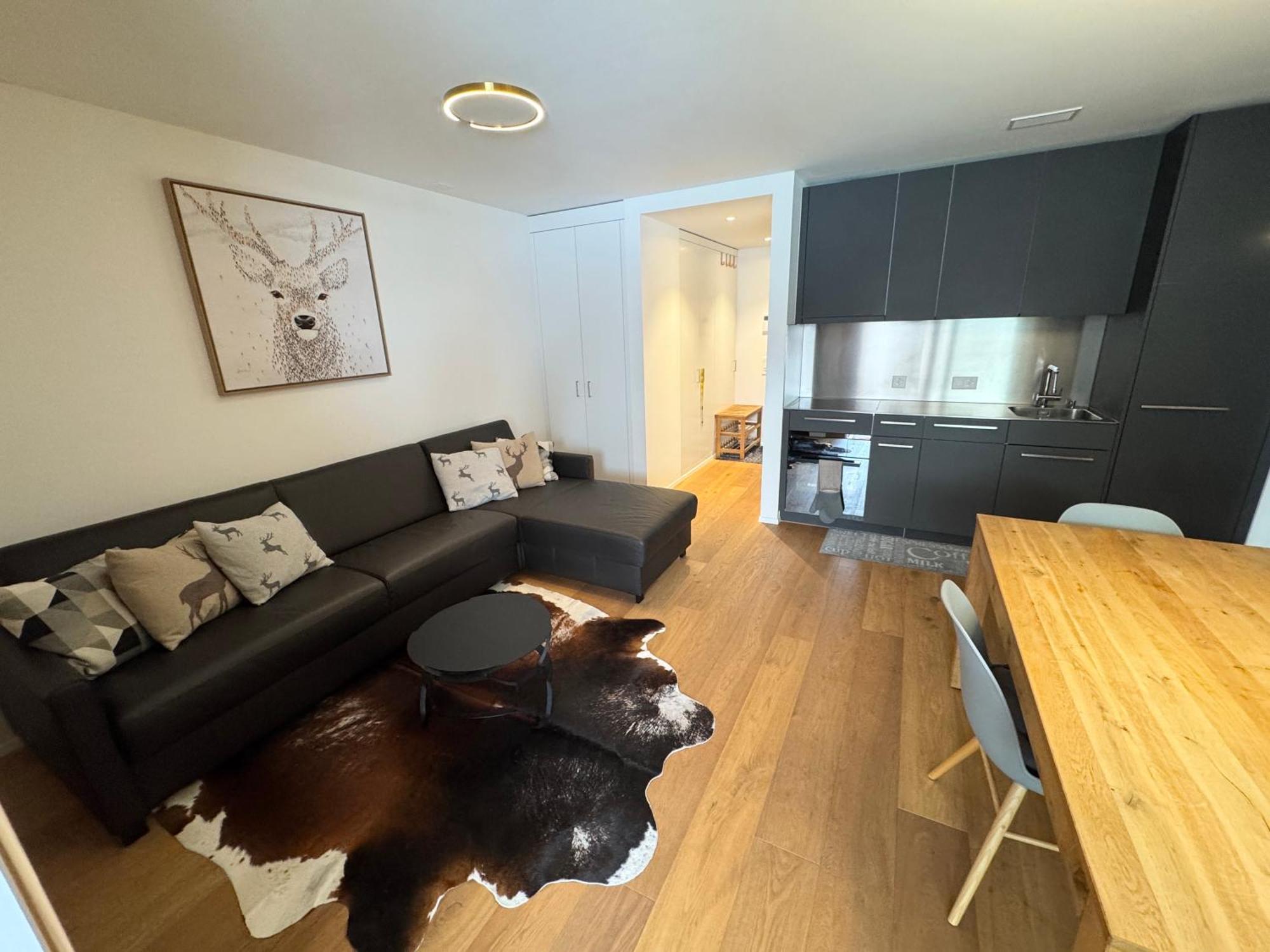 Beautiful Sunny New 1 Bed Apt フリムス エクステリア 写真